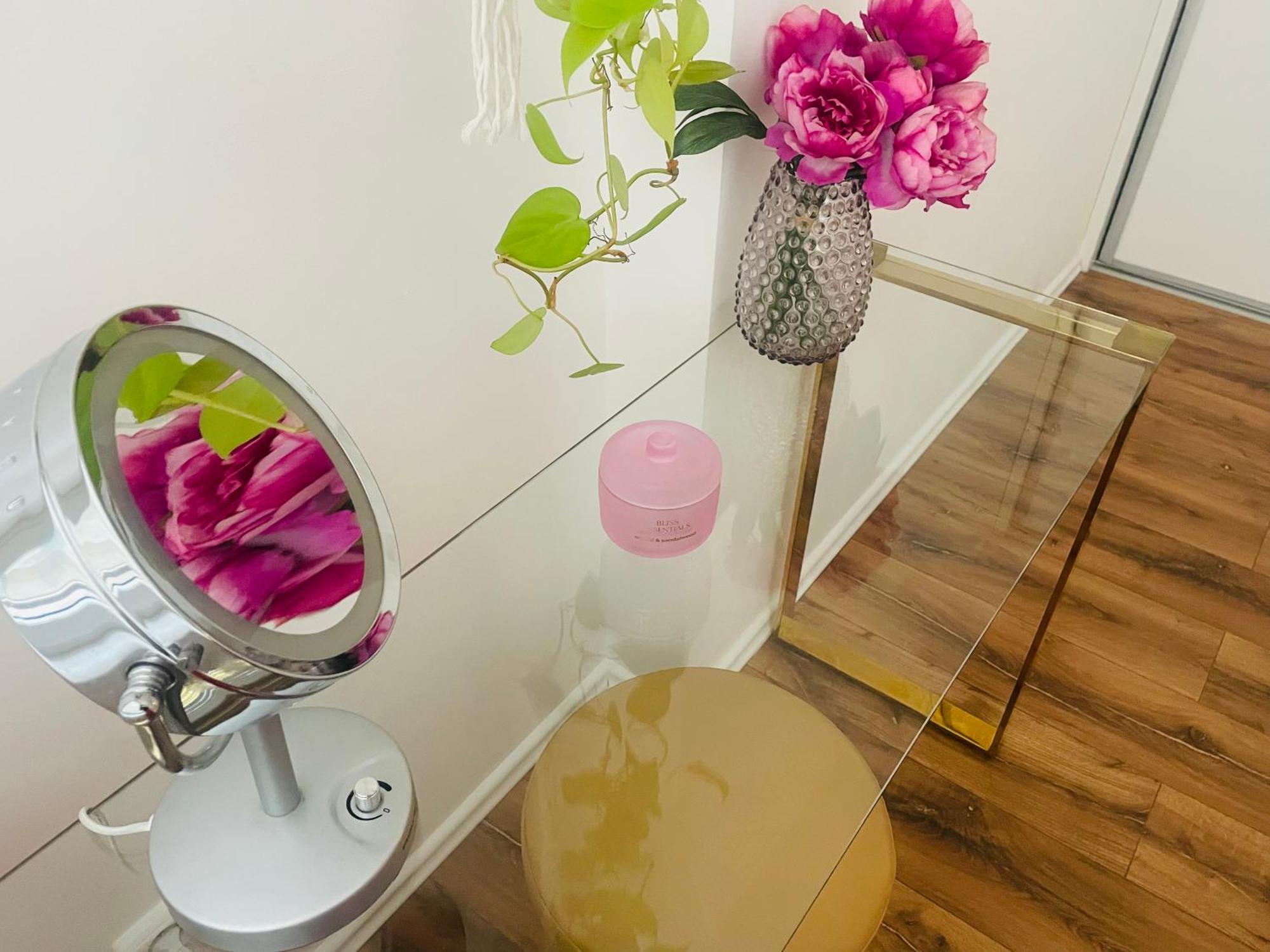 70M2 Romantic Living In The Old Town With Garden 브라티슬라바 외부 사진